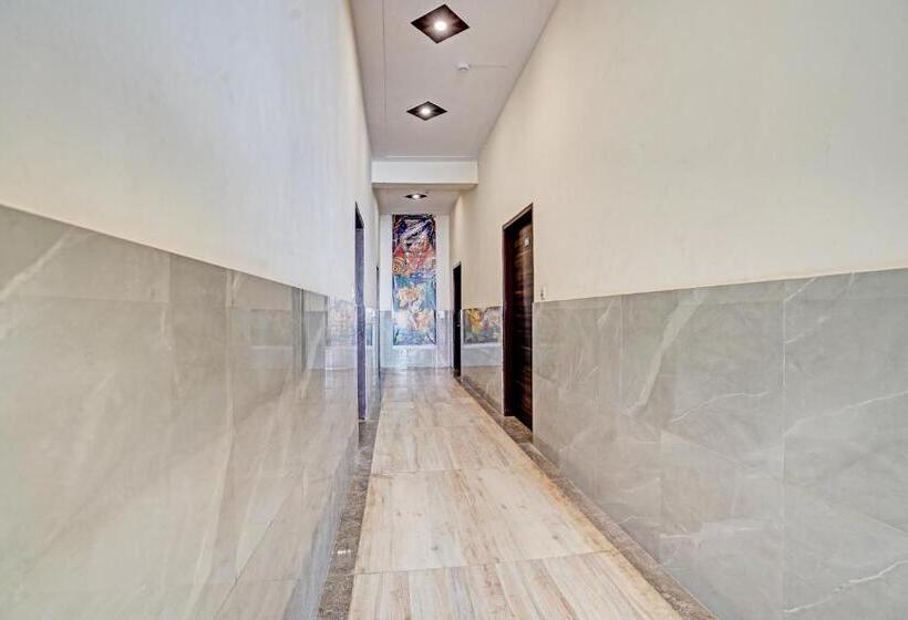 Отель Oyo Gauri Shankar Dham