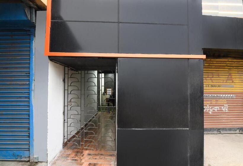 ホテル O The Orbit Inn