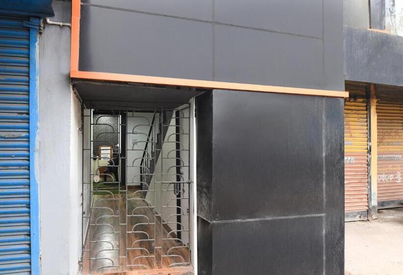 ホテル O The Orbit Inn