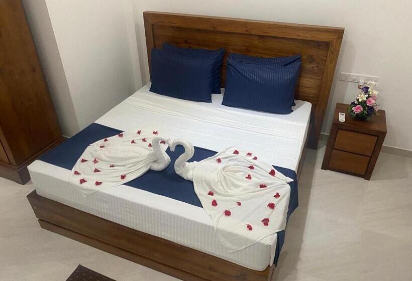 Отель Sandaru Villa