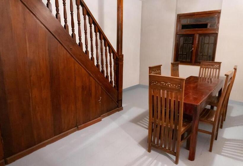 ホテル Beragala Serene Villa