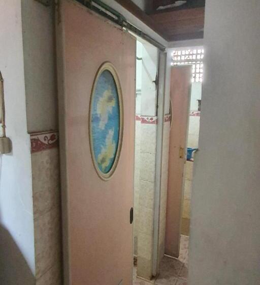 فندق Spot On 93681 Qodri Homestay Syariah