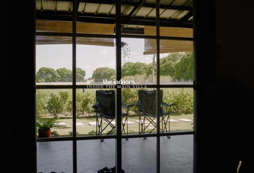 فندق The Farmhouse Pampanga