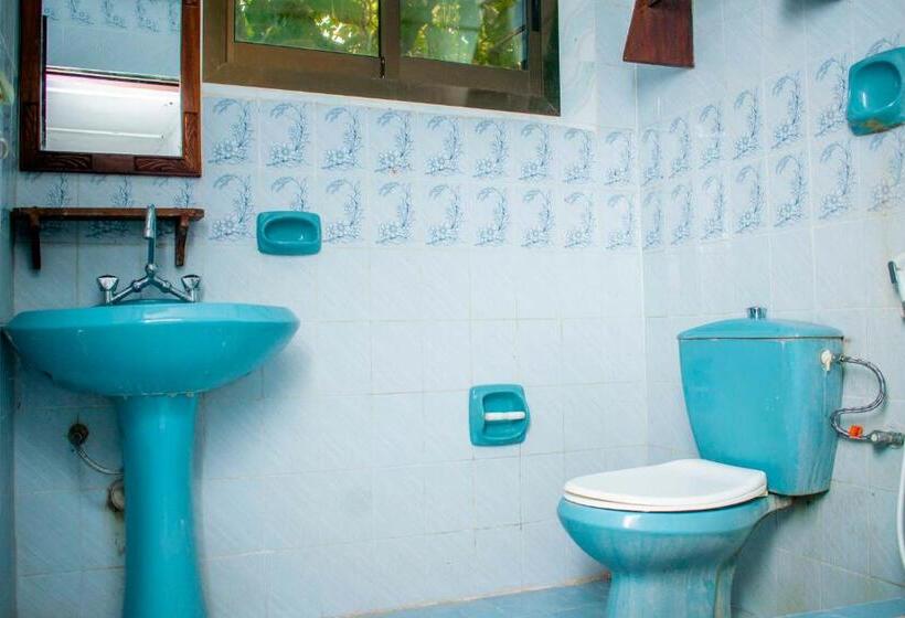 בית מלון כפרי The Rock Ocean View