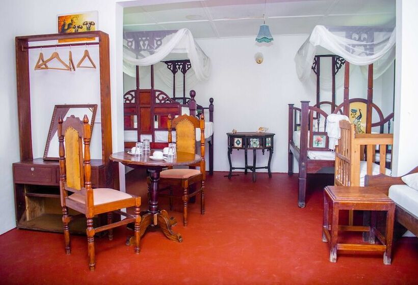 ホテル The Rock Ocean View