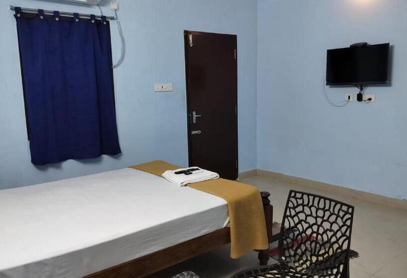 בית מלון כפרי Sunshine Beach House