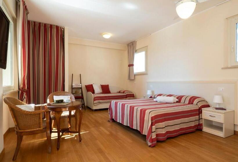 ホテル Villa Sirena Numana