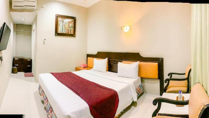 酒店 Wisma Mirah 1