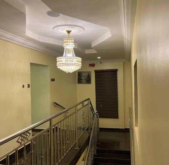 Infinite Luxury Hotels And Suites