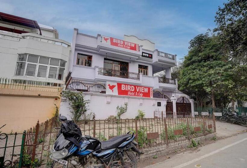 Oyo Bird View Hotel & Cafe