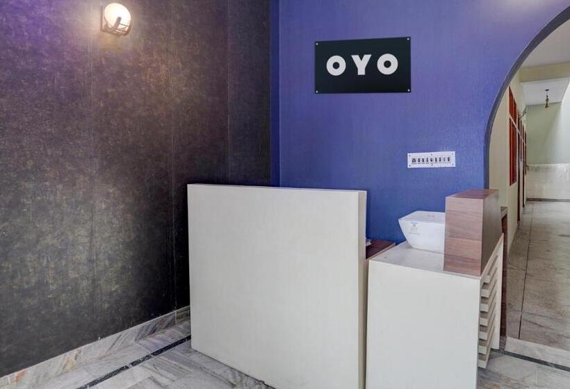 Oyo Bird View Hotel & Cafe