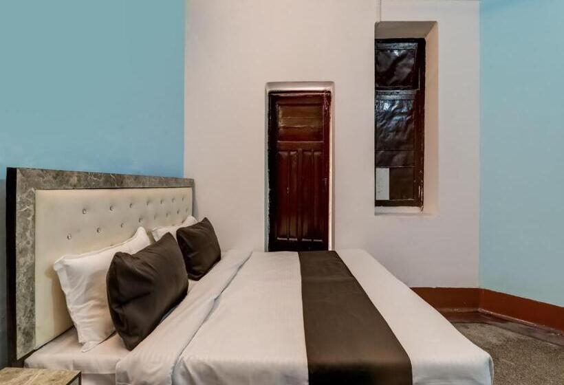 Super Hotel O Mannat