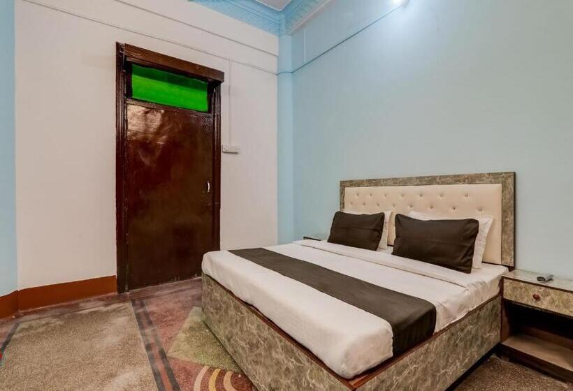 Super Hotel O Mannat