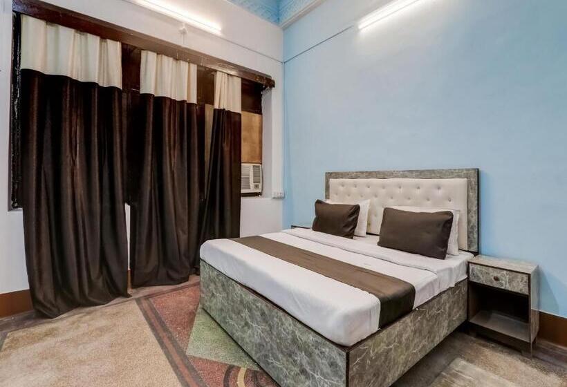 Super Hotel O Mannat