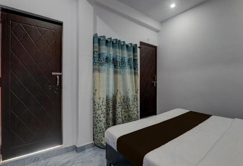 Oyo Flagship Hotel2 Fly Inn