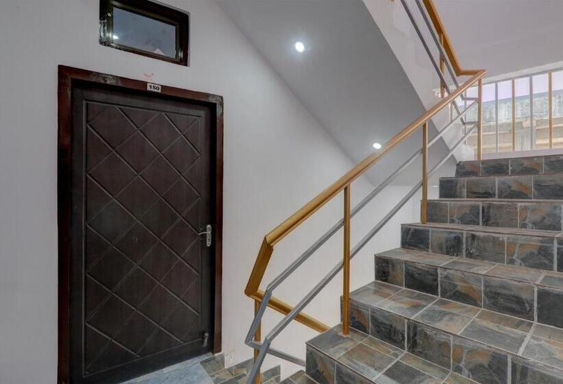 Oyo Flagship Hotel2 Fly Inn