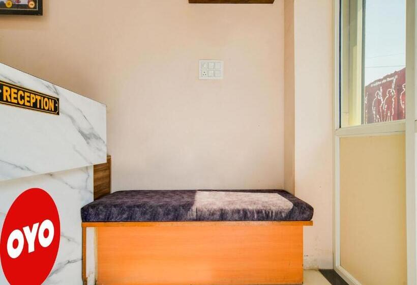 Oyo Hotel Airport View