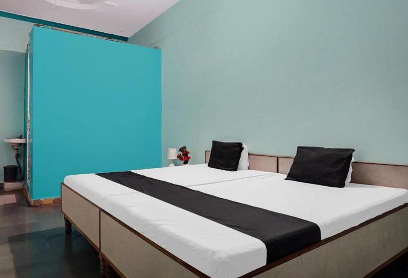 Oyo Sangameshwar Hotel & Lodging