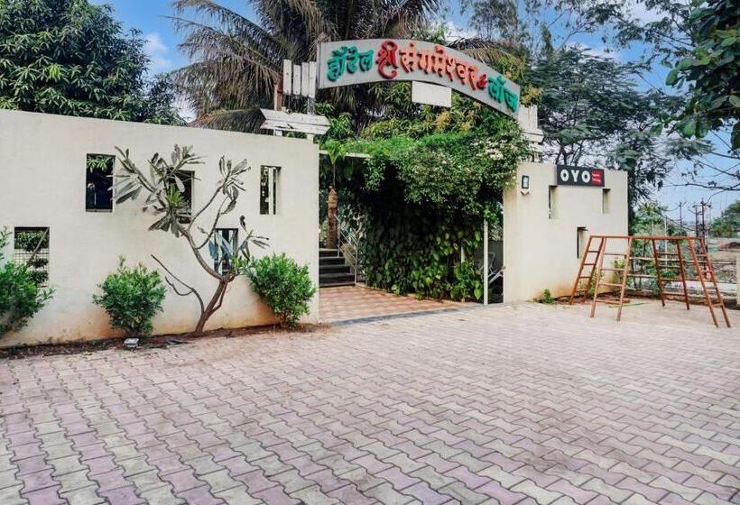 Oyo Sangameshwar Hotel & Lodging