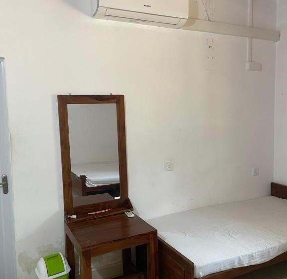 膳宿费 Bhawana Canal View Resort