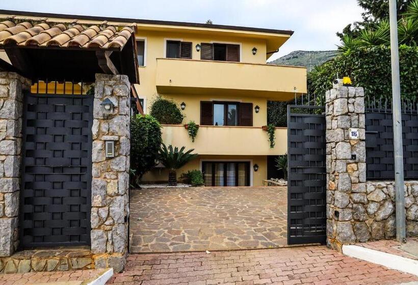 펜션 Casita Garden&spa