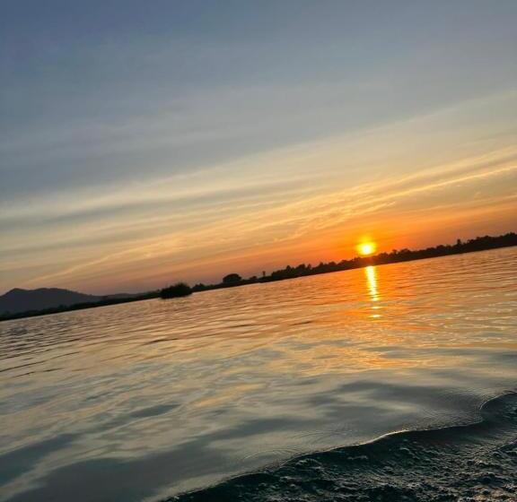 Пансион Happy Bangalow Riverside