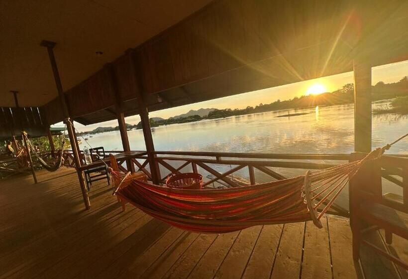 Пансион Happy Bangalow Riverside