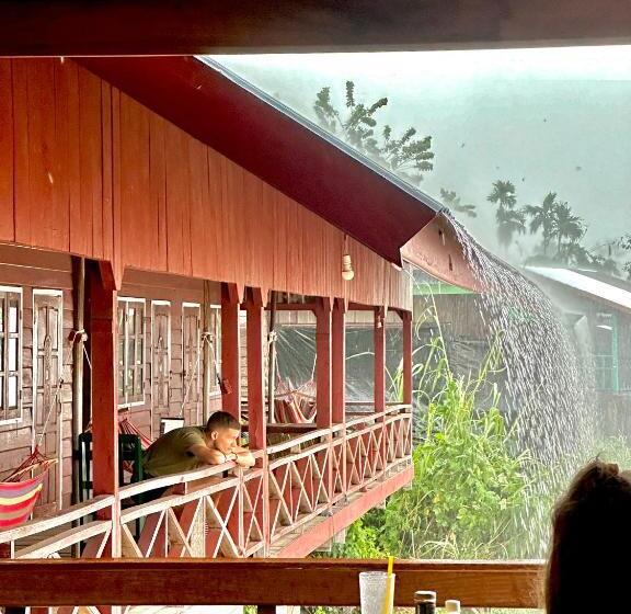 پانسیون Happy Bangalow Riverside