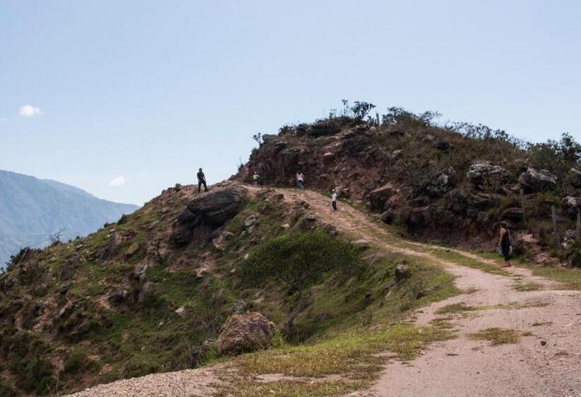 پانسیون Hostal Greenlandomesa