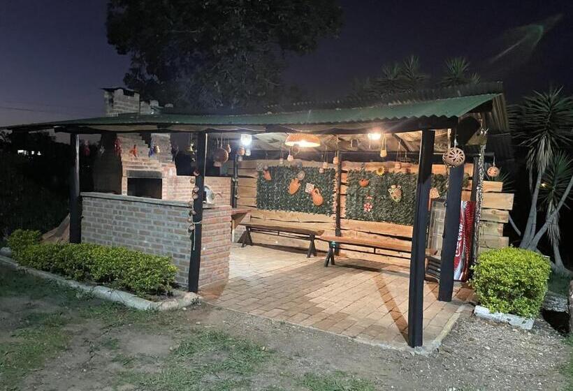 פנסיון Hostal Greenlandomesa