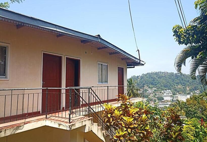 Пансион Hostel Dun