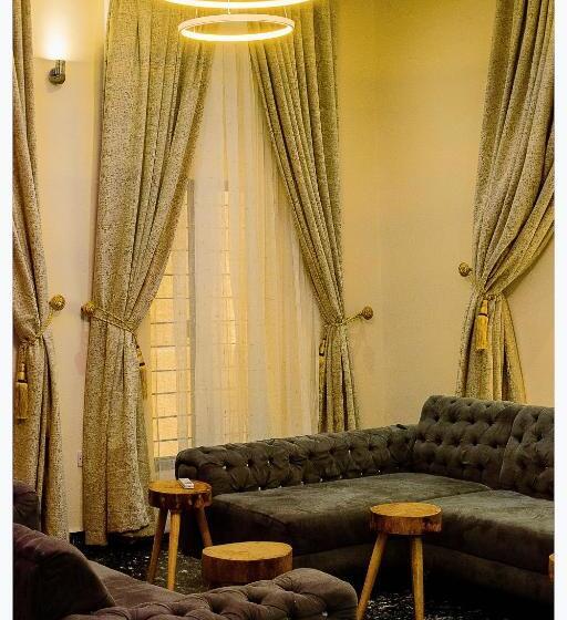 پانسیون House 7a