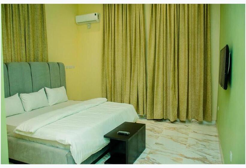 پانسیون House 7a