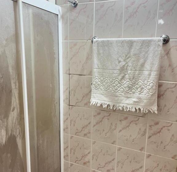 ペンション Konfor Ve Huzurunuz Için Her şey Var Klimasız Oda