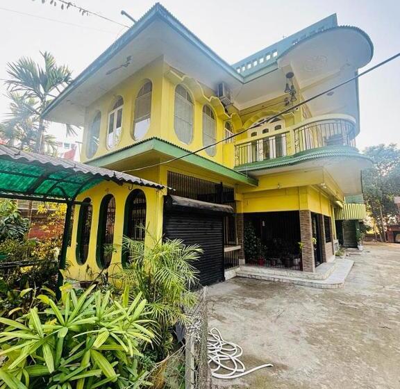 פנסיון N N Residency