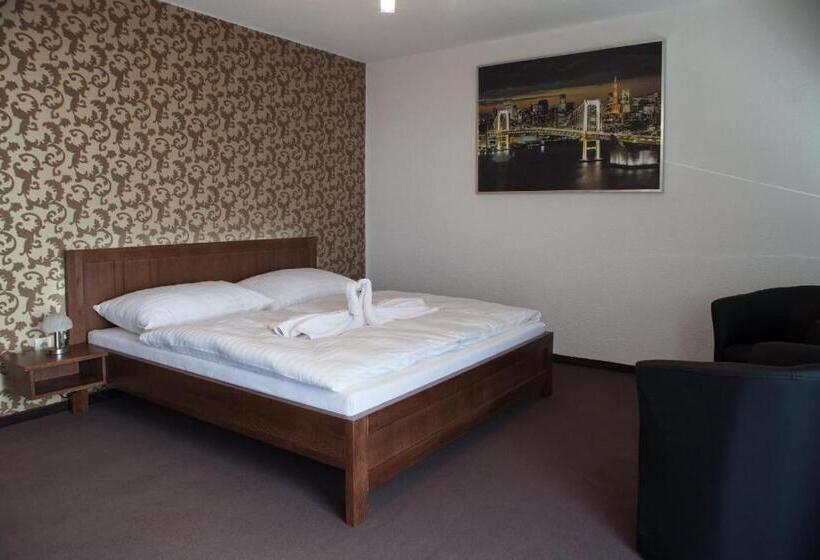 펜션 Penzión Arizona