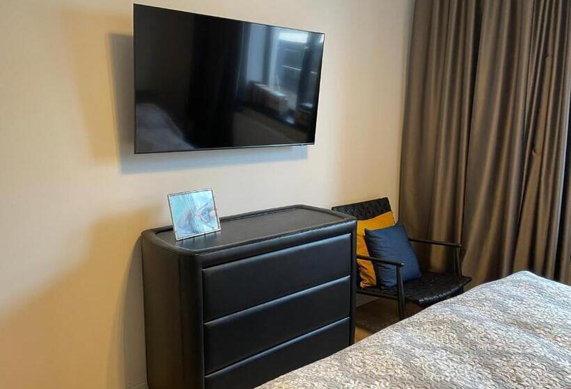 펜션 Room In Private House