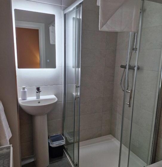 膳宿费 Station Lodge