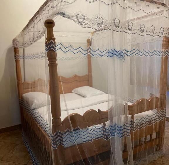 پانسیون Tropical Oasis Retreat