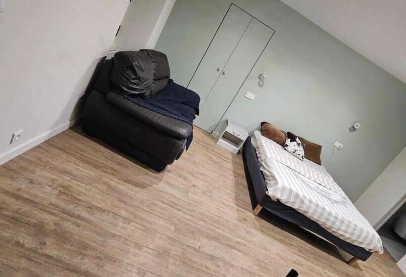 펜션 Un Petit Studio Moderne Et Conviviale