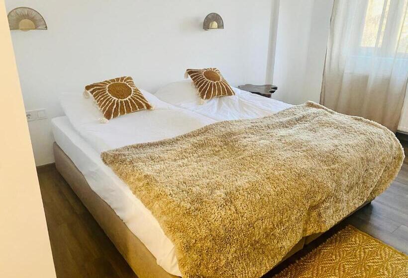 بنسيون Verta House