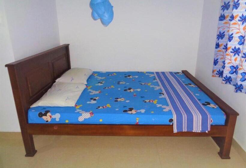 Пансион Villa Anura