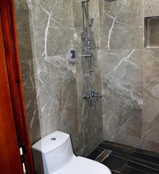 리조트 نيلوفر بيتي