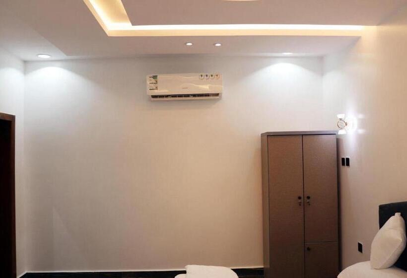 리조트 نيلوفر بيتي