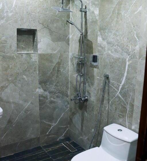 리조트 نيلوفر بيتي