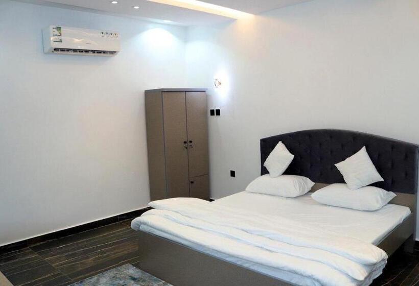 리조트 نيلوفر بيتي