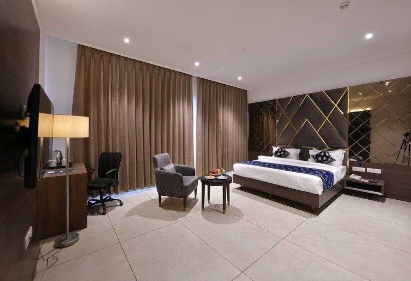 リゾートホテル Clubhouse Hotel Morbi