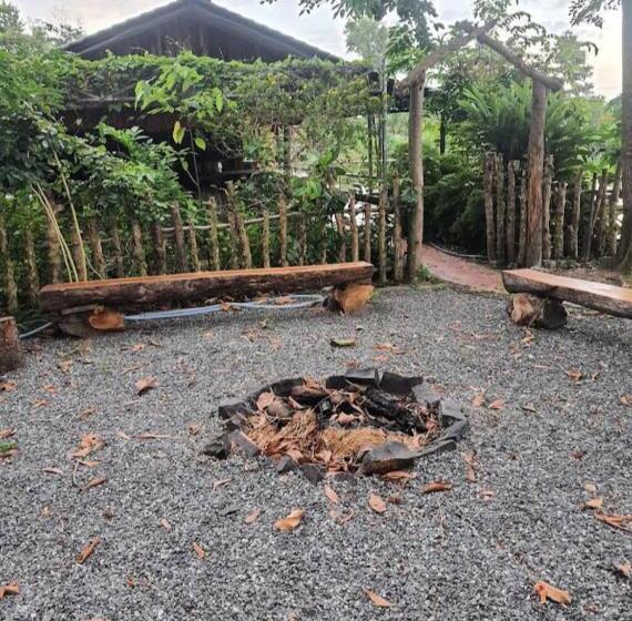 استراحتگاه Tina Lakeside Ao đôi Phước Hải