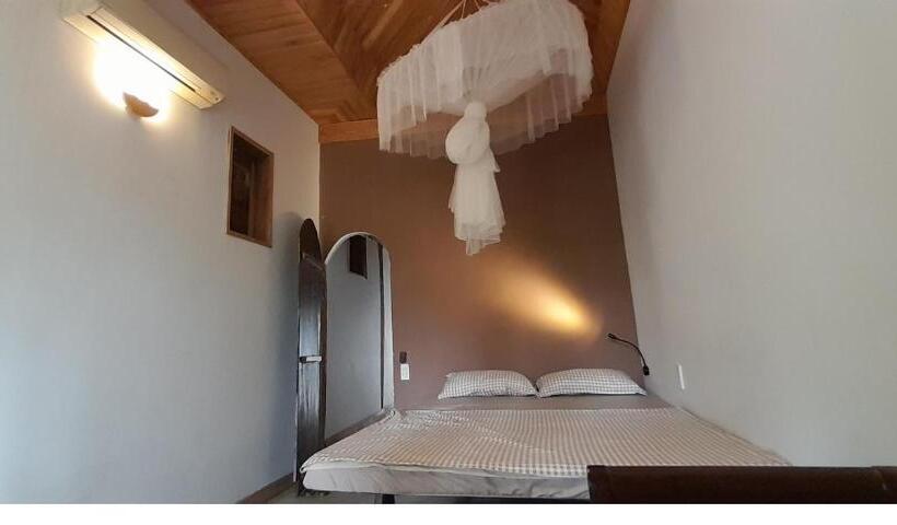 استراحتگاه Tina Lakeside Ao đôi Phước Hải