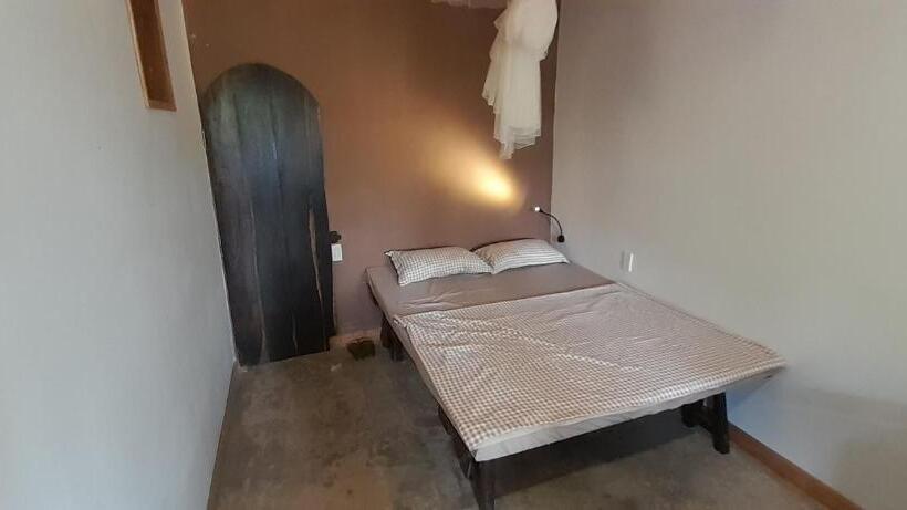 استراحتگاه Tina Lakeside Ao đôi Phước Hải